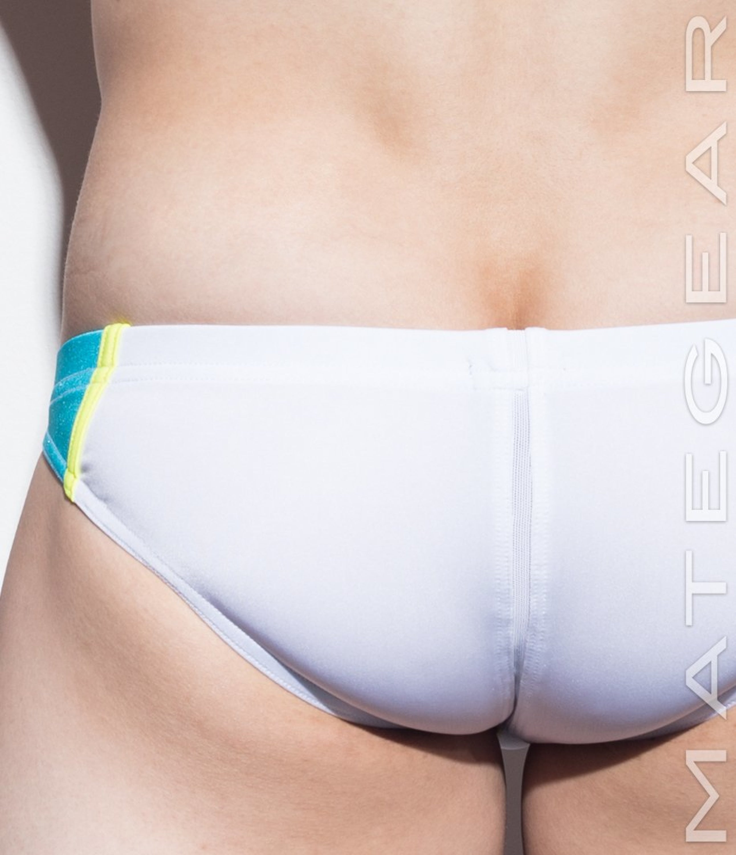 Sexy Men's Swimwear Ultra Swim Racer Bikini - Ryu Yong II (V-Front) - MATEGEAR - Sexy Men's Swimwear, Underwear, Sportswear and Loungewear