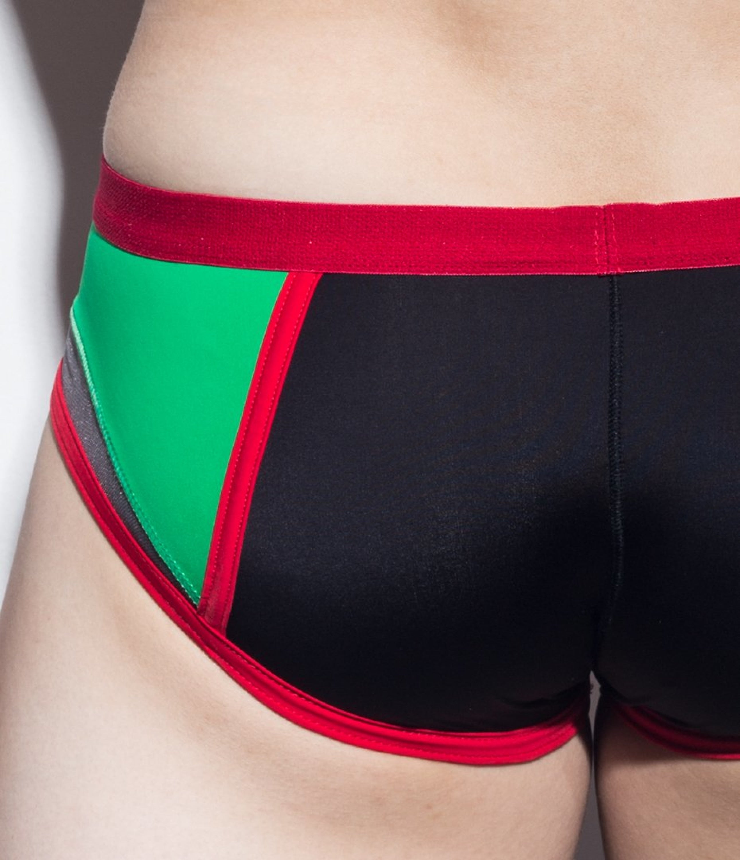 Sexy Men's Underwear Ultra Sunga Trunks - Kal Hae - MATEGEAR - Sexy Men's Swimwear, Underwear, Sportswear and Loungewear