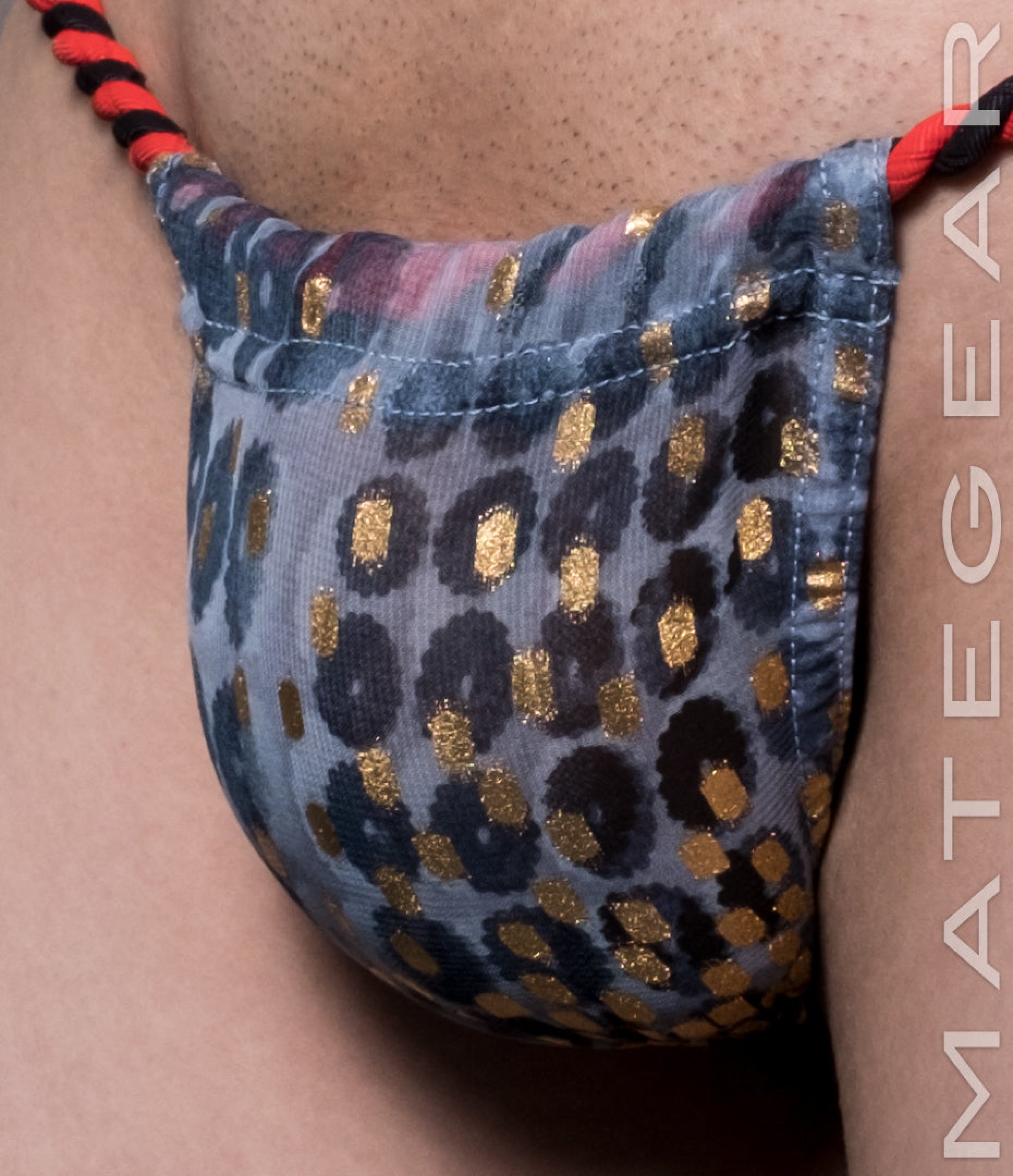 Sexy Mens Underwear Xpression Mini Bikini - Ryeo Jae (Adjustable Front / Open Back Blackred Band))